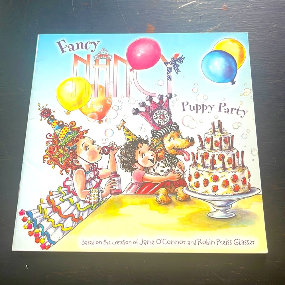 Fancy Nancy Puppy Party kids book